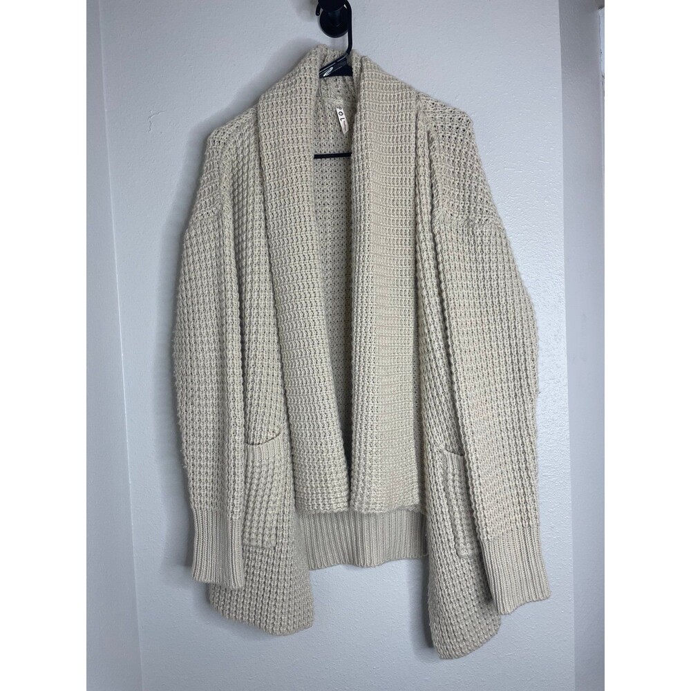 POL Chunky Knit Cardigan Medium Cream Oversized Boho Cozy Cottagecore Minimalist